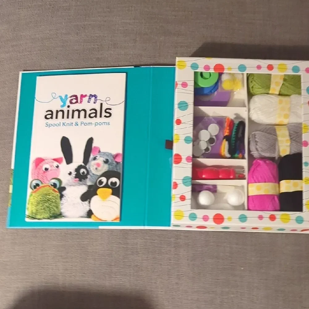 Kids Yarn Animals Craft Kit - Black, White, Pink, Green